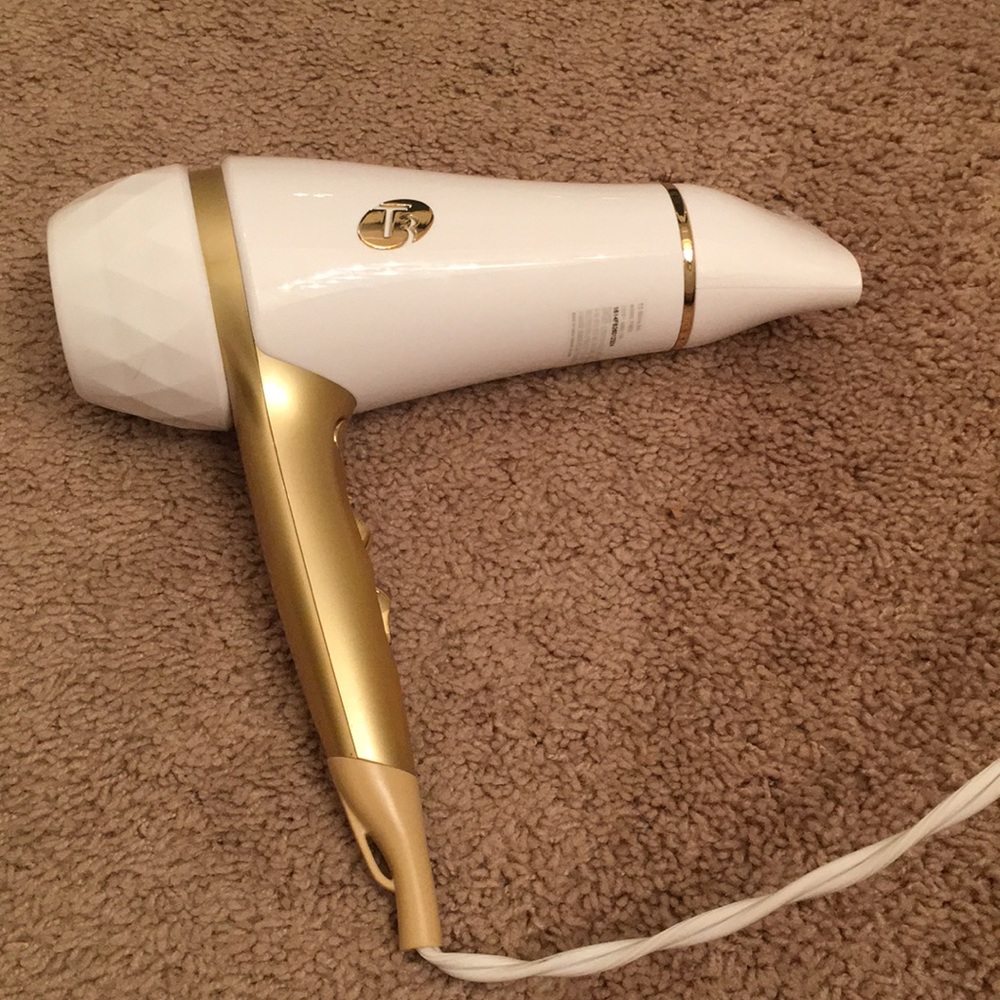 T3 Featherweight hair blowdryer